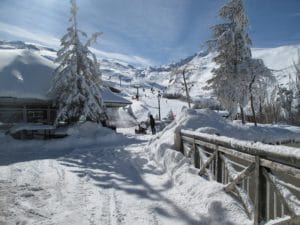 Sierra Nevada colgada de nieve