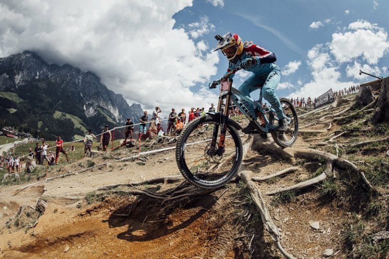 Amaury Pierron y Rachel Atherton