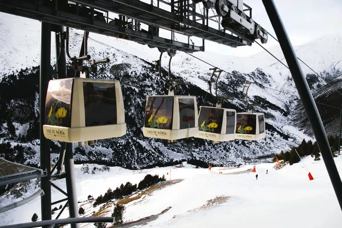 El telecabina de pulsión Coma del Clot de Vall de Núria