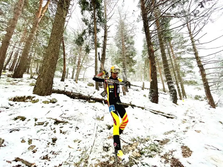 Nil Cardona Travesía Club de Montaña Pirineos